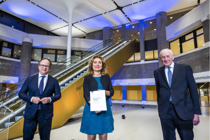 Lees meer over het artikel Regeerakkoord: Rutte IV belooft ”zorgvuldig” de lhbt-agenda uit te voeren