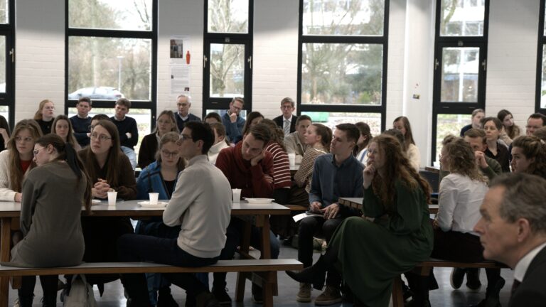 Lees meer over het artikel Wie zoek je? – Terugblik 2