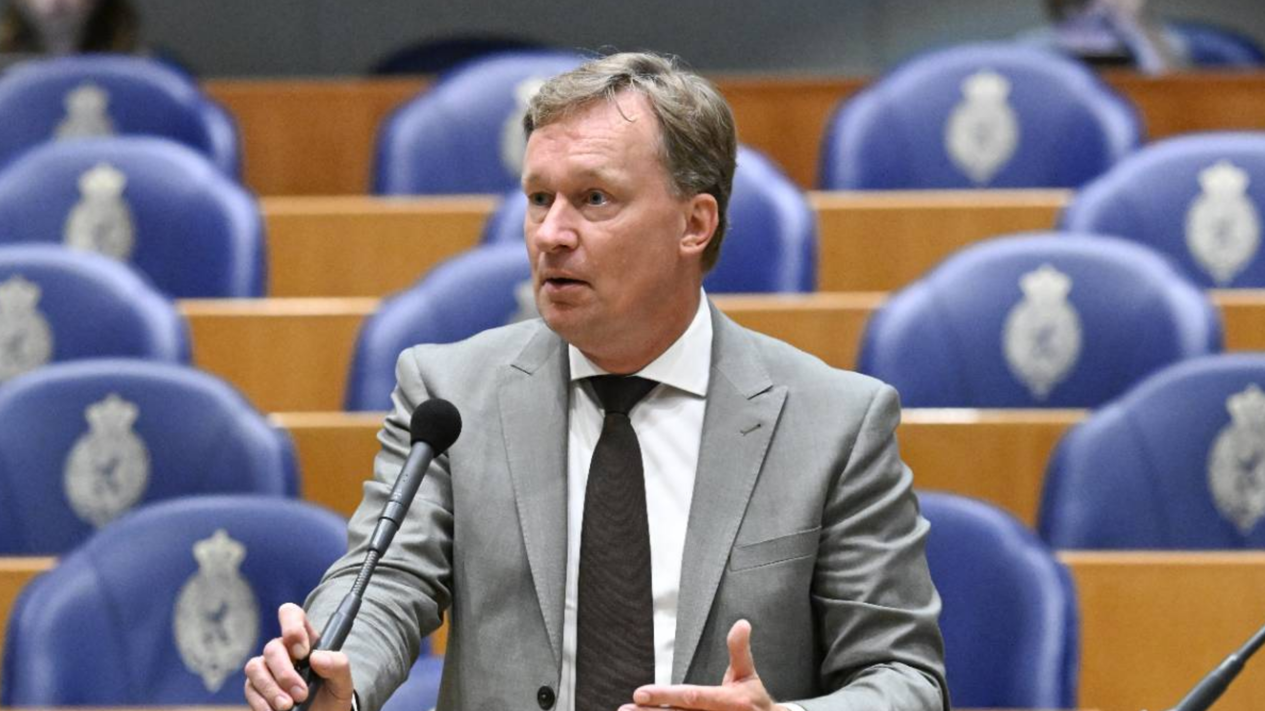 Lees meer over het artikel Tegengeluid in politiek